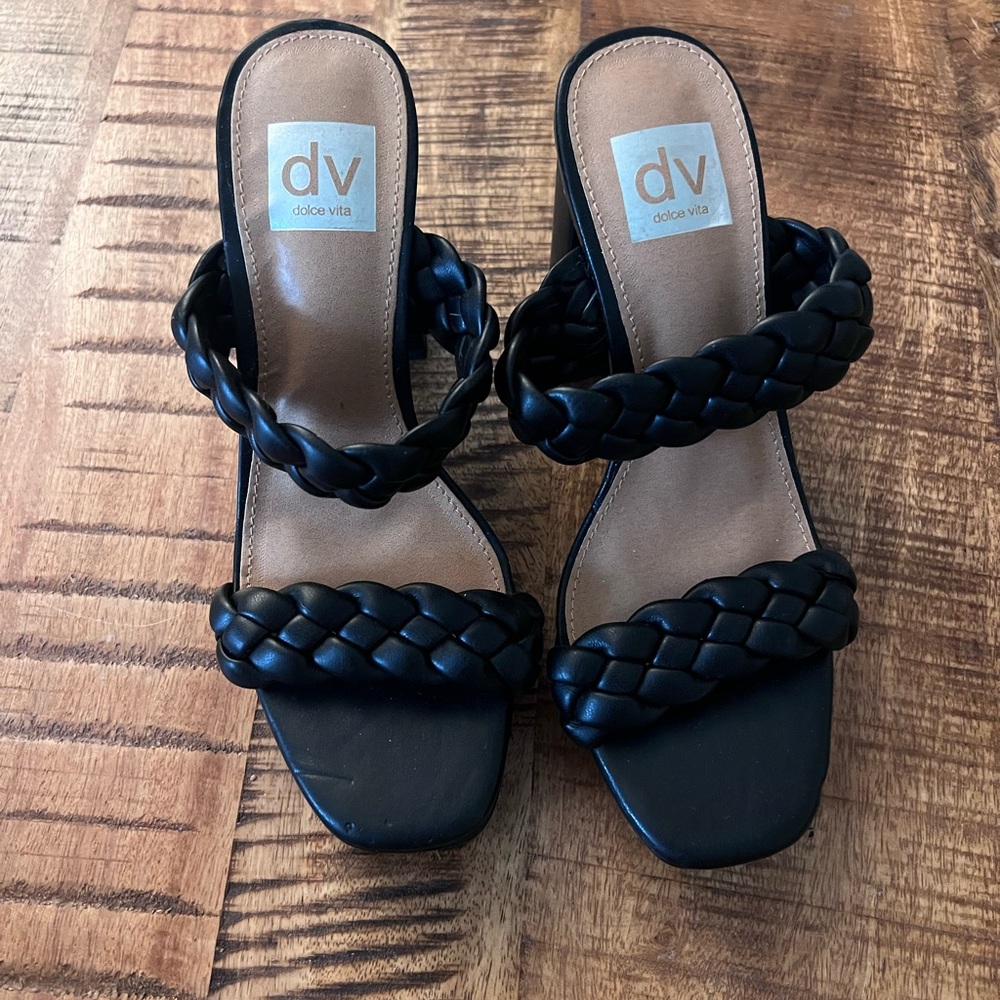 Dolce Vita Women's Black Braided Sandals